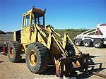 Picture: 1974 AC 940 S/n 940-1244 w/2  Yd Bucket & Pallet Forks                                            